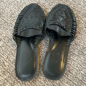 Women’s Woven Leather Slides with Braid Detail - Black